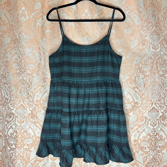 Forest Green Plaid Babydoll Dress - Picture 3 of 4